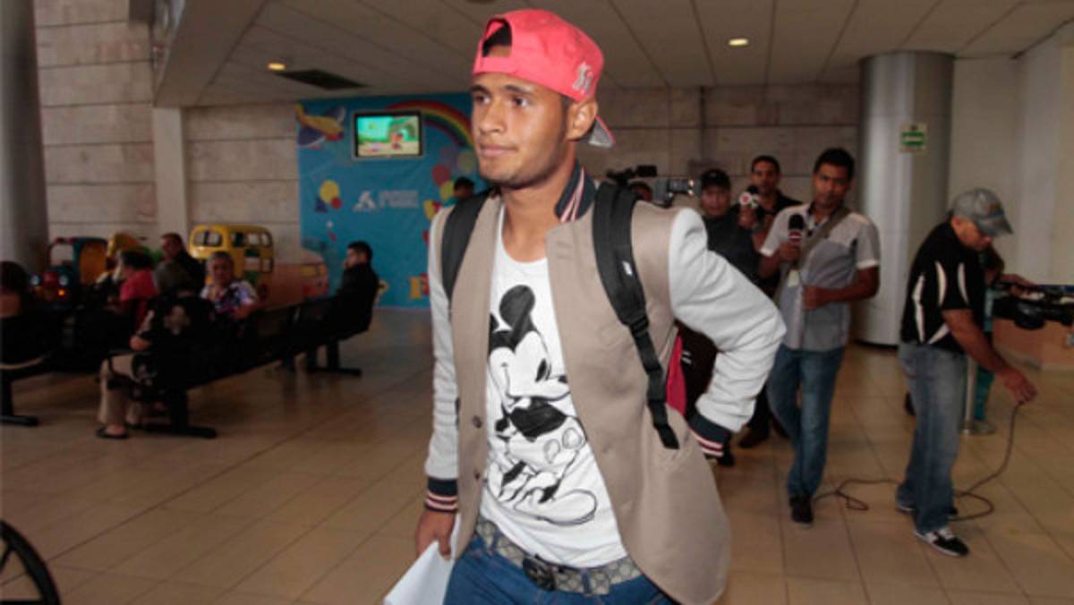 Alex López podría debutar el sábado con Dynamo ante Seattle