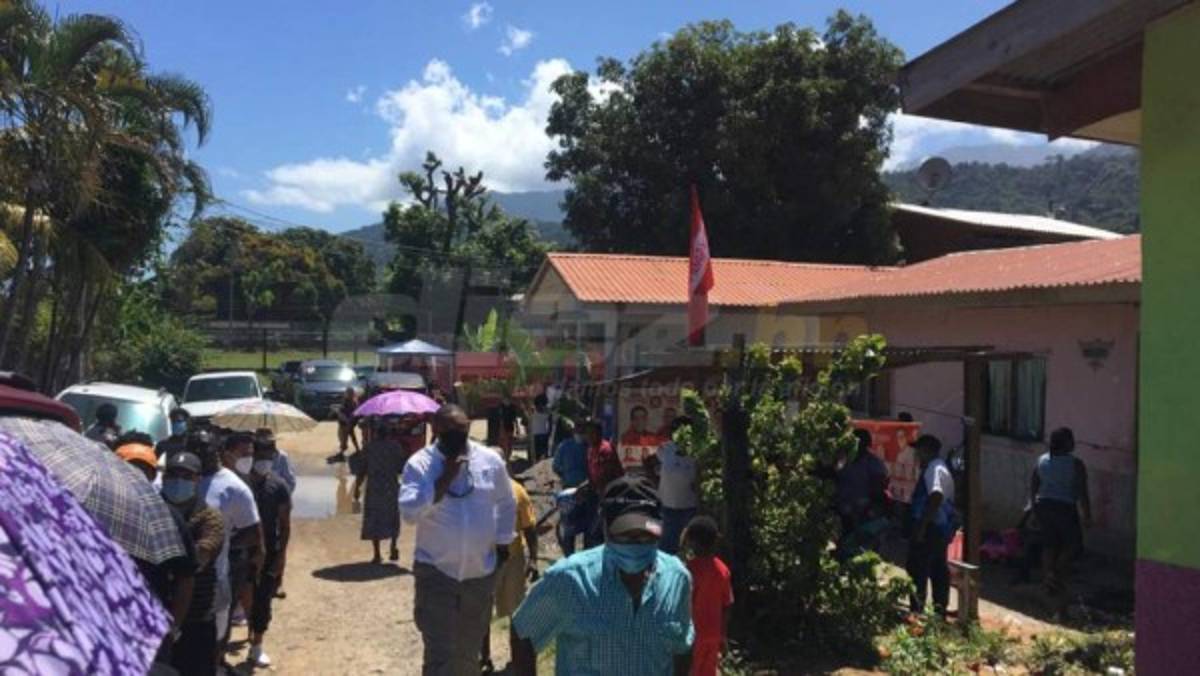 Denuncias, zafarranchos y hasta venta de barbacoa: así han sido las elecciones internas 2021 en Honduras