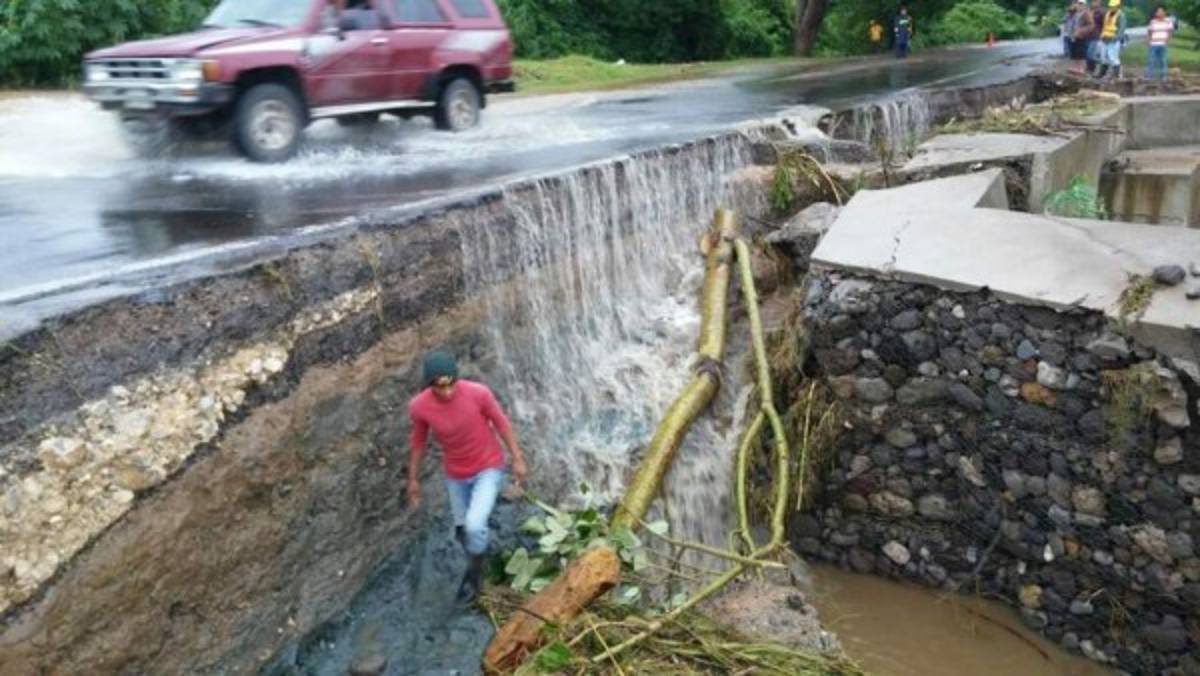 Las desgarradoras imágenes que ha dejado las inundaciones en Honduras