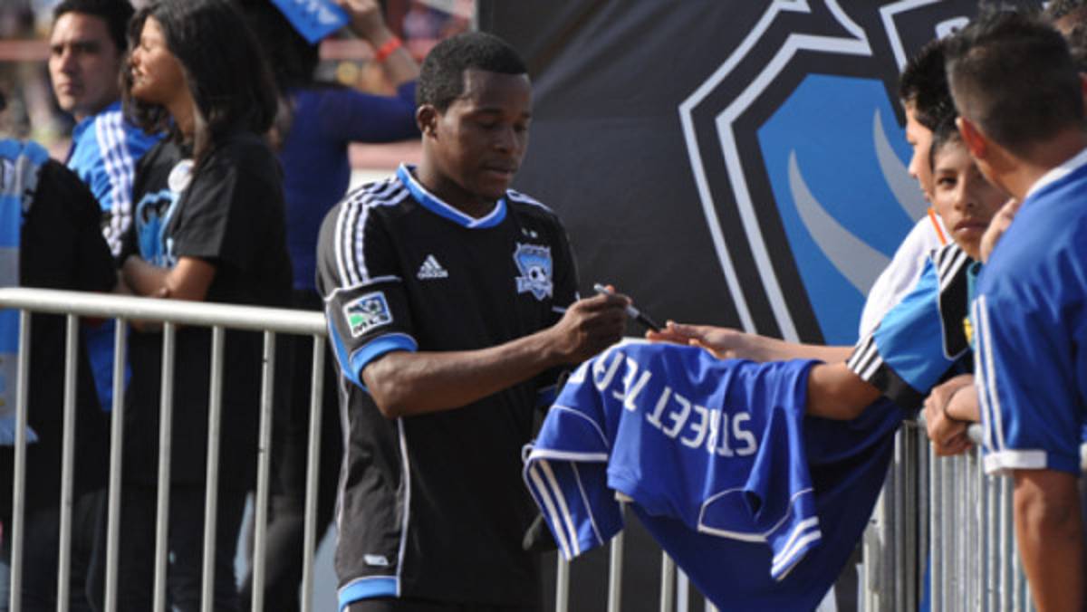 Marvin Chávez: 'El profesor Luis Suárez siempre estuvo pendiente de mí”