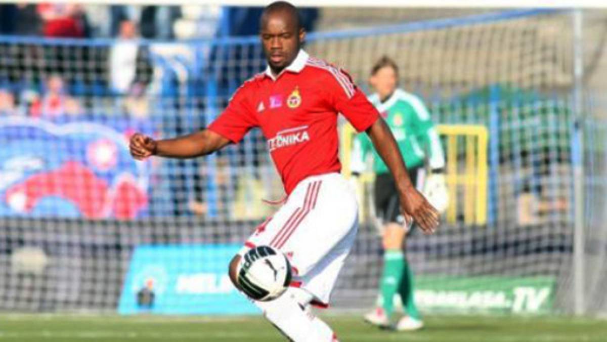 Chávez inaugurará una radio en Polonia