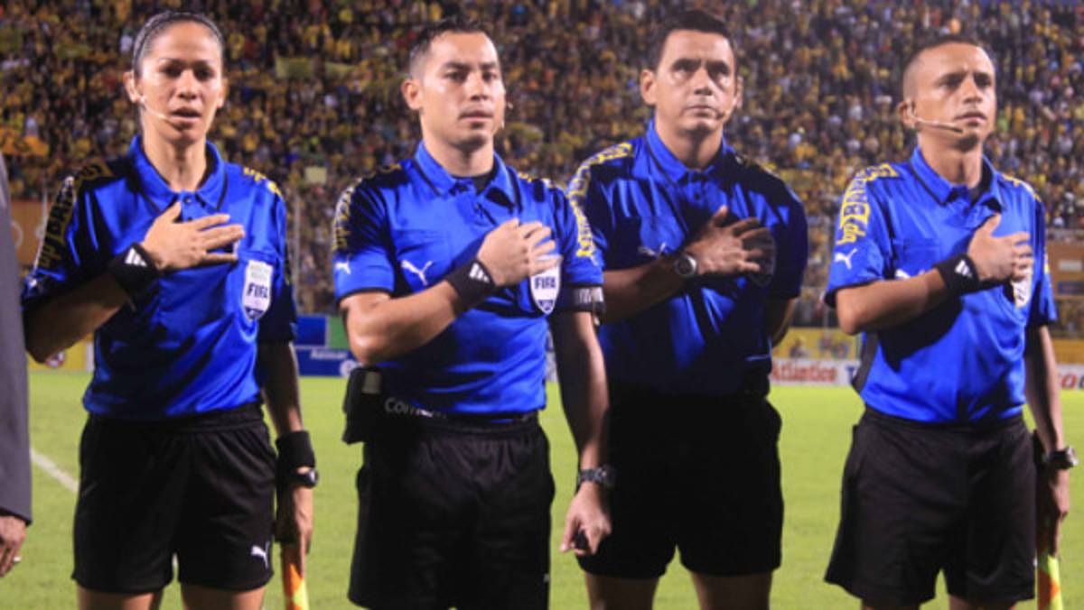 Ningún árbitro hondureño en la preselección de Brasil 2014