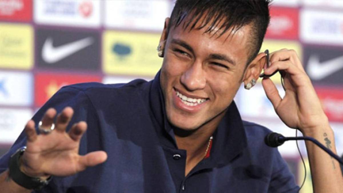 Neymar: 'Espero ayudar a Messi a seguir siendo el mejor del mundo'