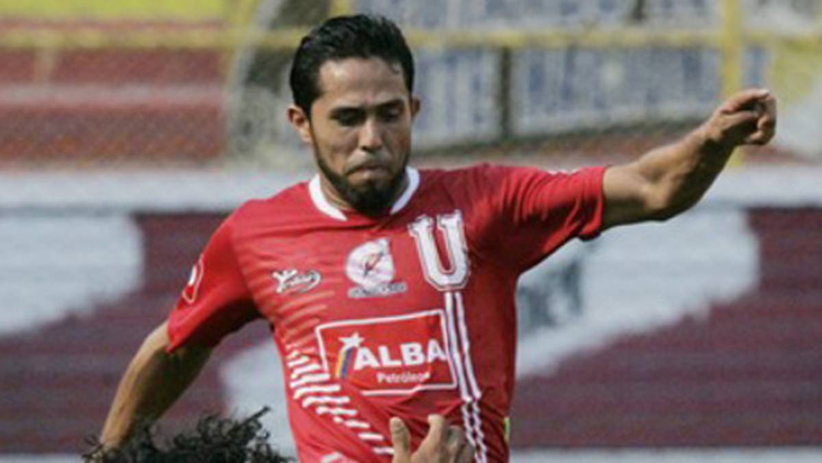 Un mexicano es convocado a la selección de El Salvador