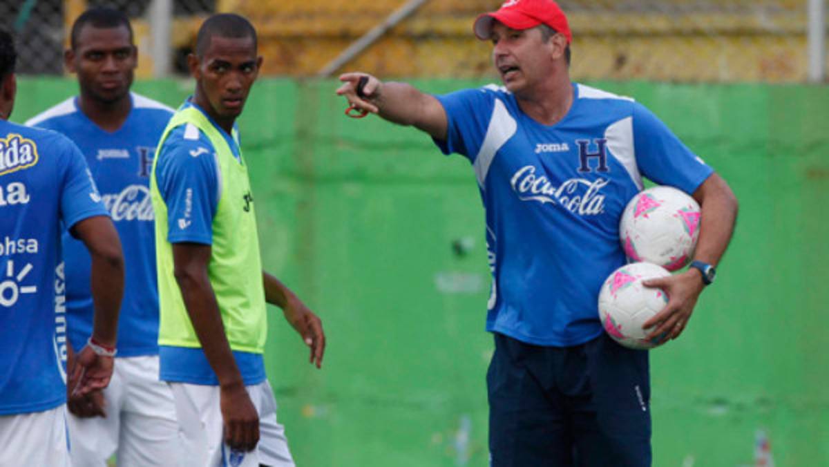 Jerry Bengtson: 'No creo que necesite un sicólogo'