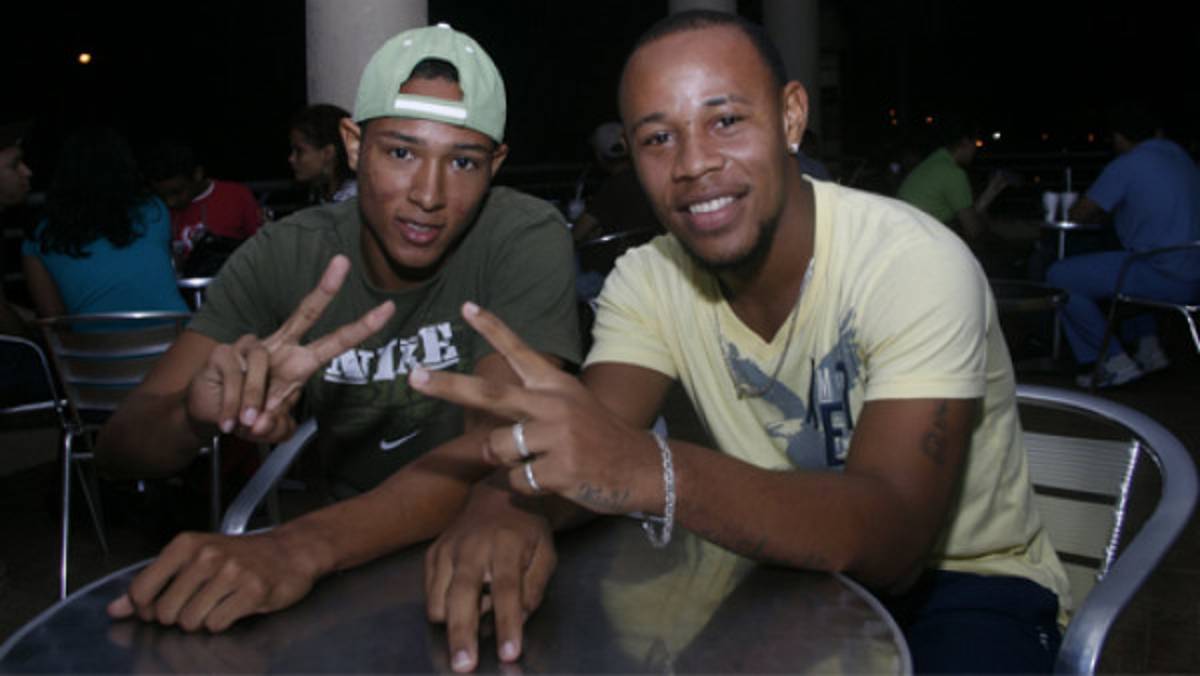 Muñi y Altamirano quieren bajarse al Victoria