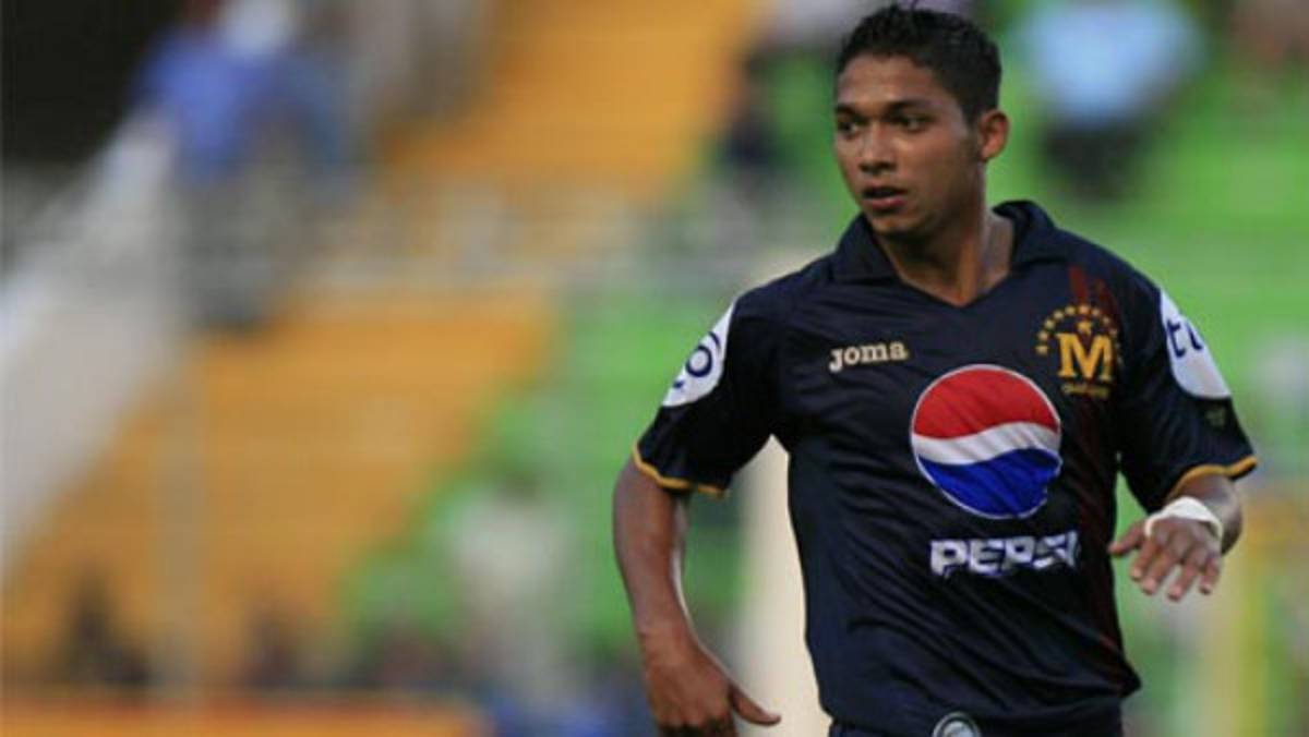 Técnico del Wigan descarta a Izaguirre