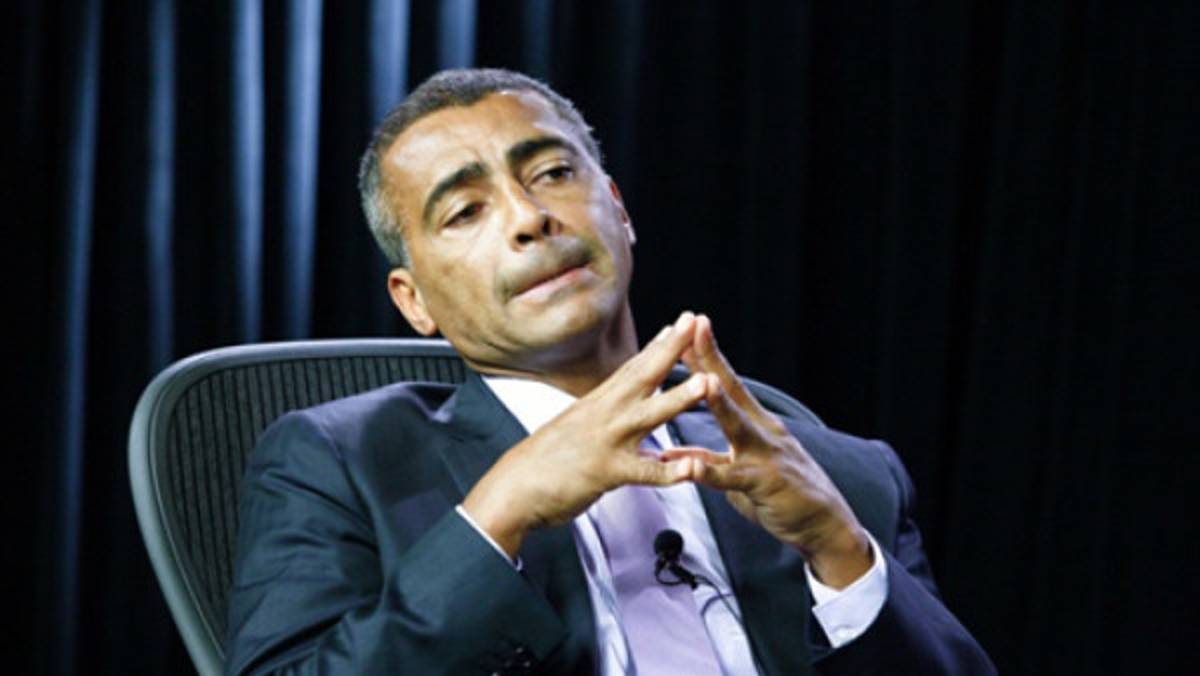 Romario llama 'ladrón” a Blatter y 'chantajista” Jerome Valcke