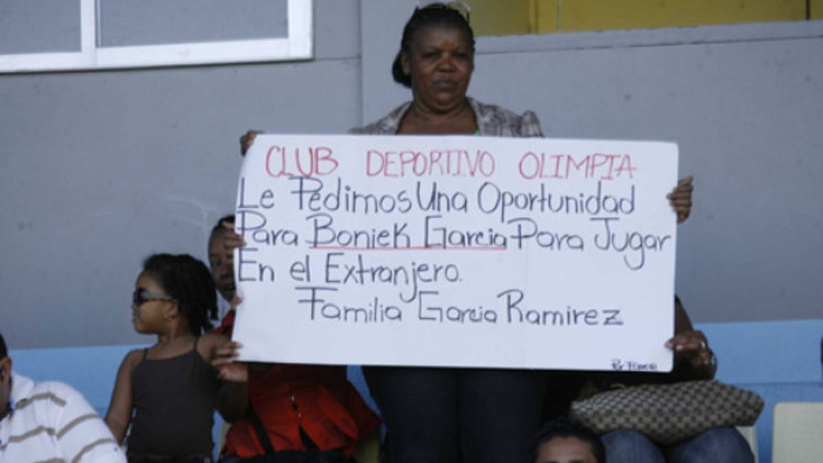 El reclamo al Olimpia de parte de la familia de Boniek