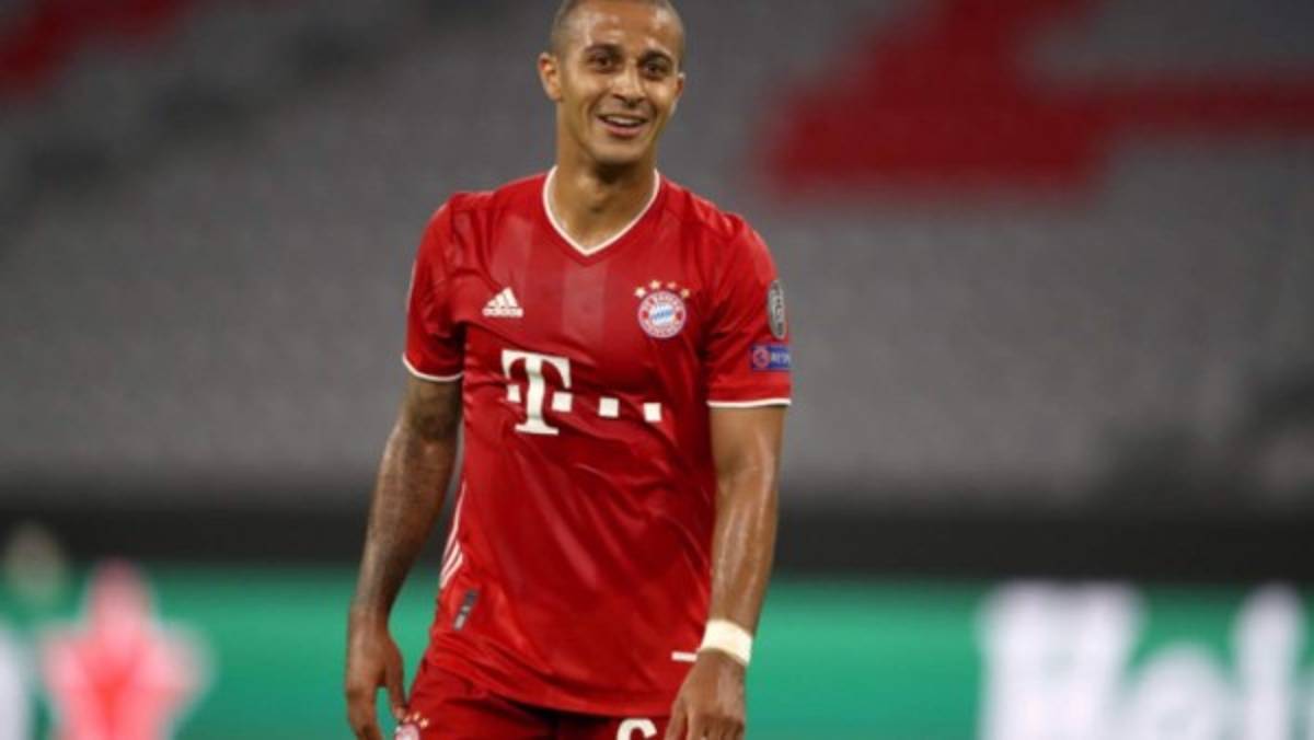 Con una baja: La alineación titular del Bayern Múnich para echar al Barcelona de la Champions