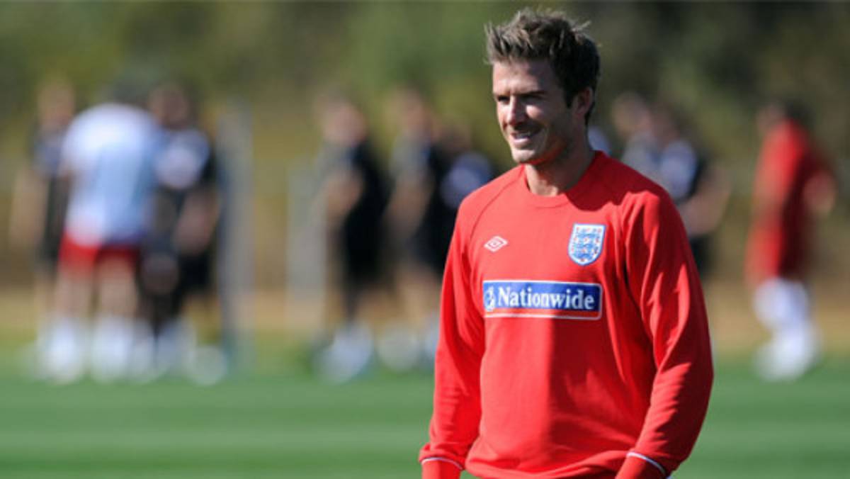 Beckham no se ve el banquillo inglés