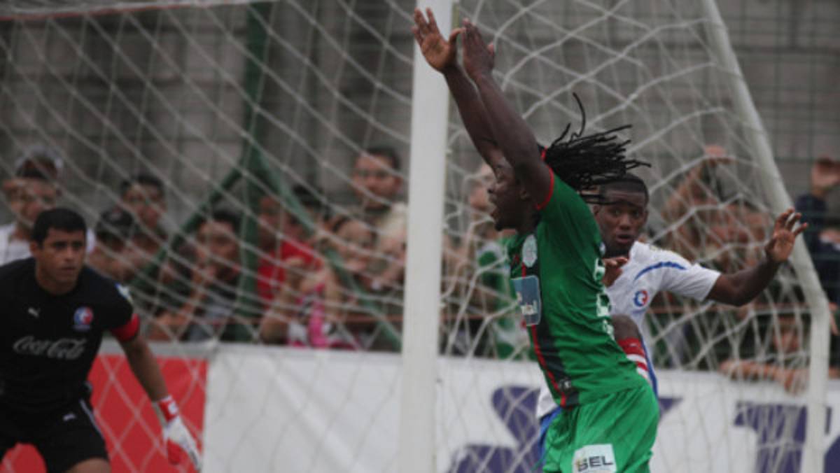 'Fue penal, le pegó en la mano'