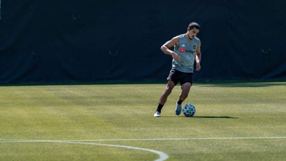 ¡Los hondureños llegaron con mascarilla! El regreso de los clubes de la MLS a los entrenos