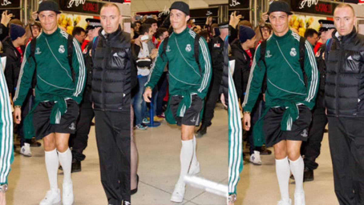 Cristiano Ronaldo llega a Manchester vestido como 'niño de colegio”