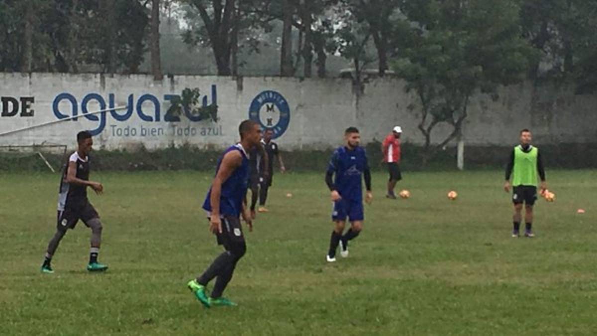 MERCADO CATRACHO: 'Buba' y Chirinos al extranjero, Motagua anuncia alta