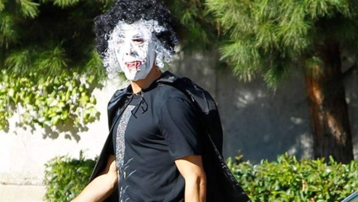 ¡DE LOCOS! Así fue Cristiano Ronaldo a traer a su hijo a la escuela