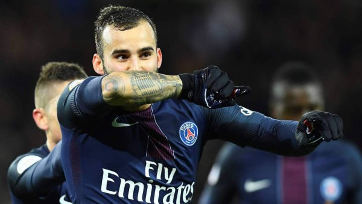 Se agita mercado de fichajes: Barcelona presentará tres futbolistas y el sorpresivo destino del tico Bryan Ruiz