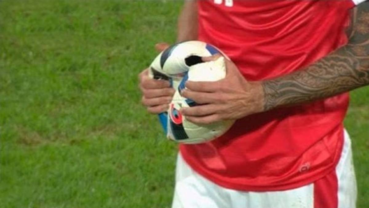 ¡Imperdonable no conocerlas! Las 13 reglas del fútbol que todo aficionado debe saber