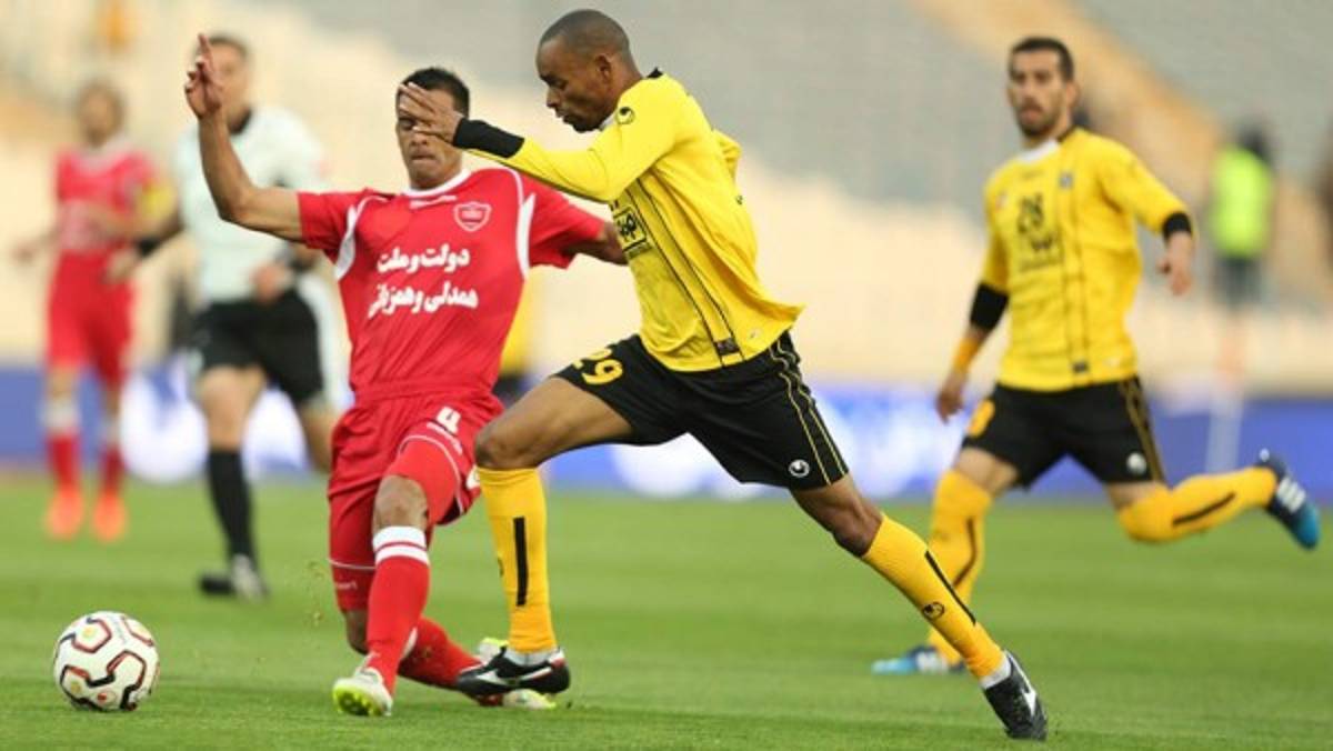 Costarricense Michael Umaña a punto de ser campeón en Irán