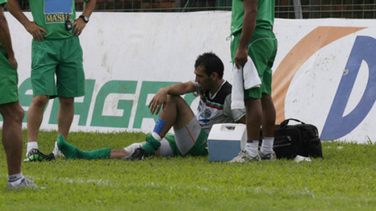 Claudio Cardozo salió lesionado en amistoso del Marathón