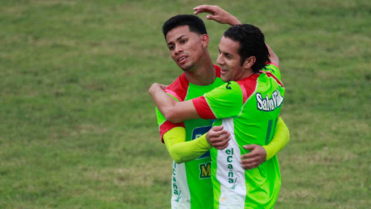 Marathón se estrena goleando a Platense