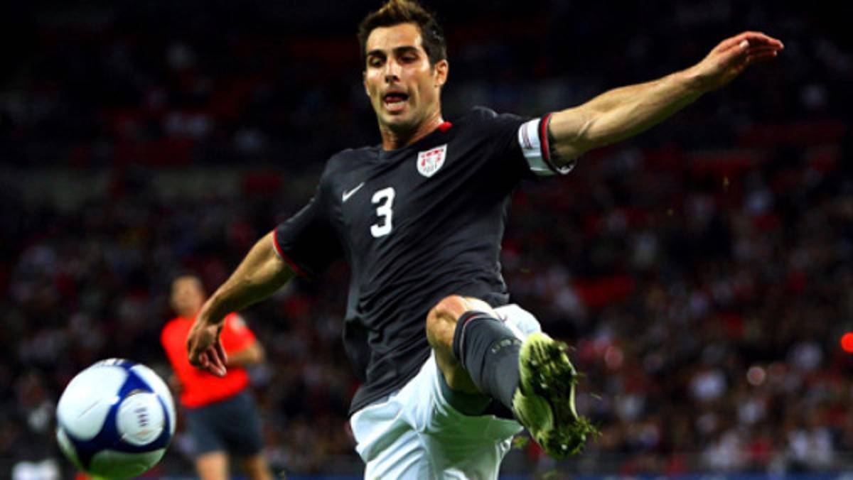 Carlos Bocanegra volverá al once de Klinsmann