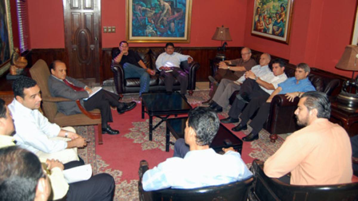 Real España se reune con el alcalde