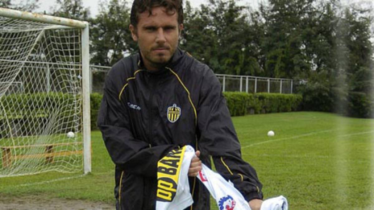 Carlinho jugará con el Olimpia