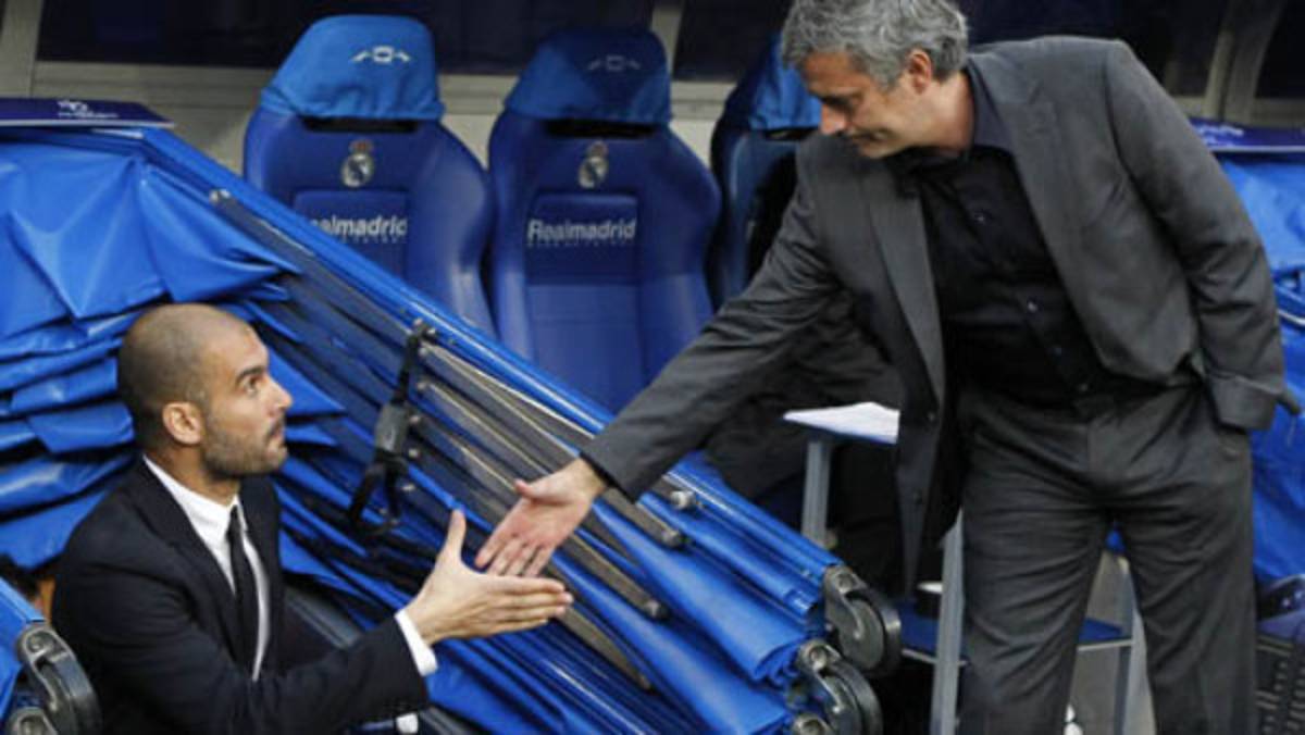 Mourinho salió a saludar a Guardiola