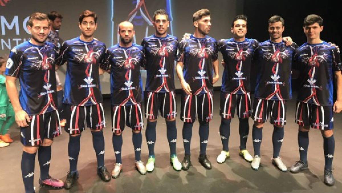 Con una del Barça y Real Madrid: estas son las camisetas más horribles que se han visto en el fútbol