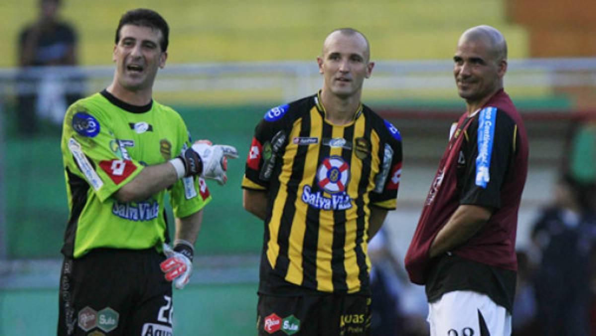 Una Liga catracha con acento charrúa