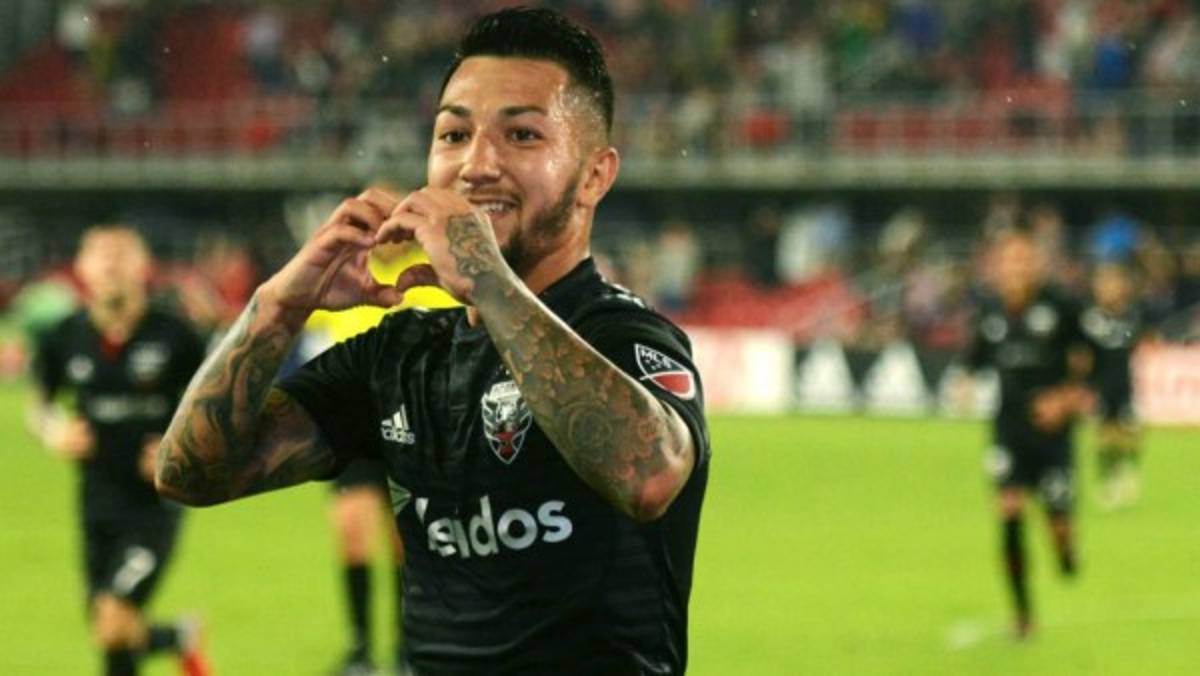 Un hondureño entre 40 nominados para ser MVP de la temporada