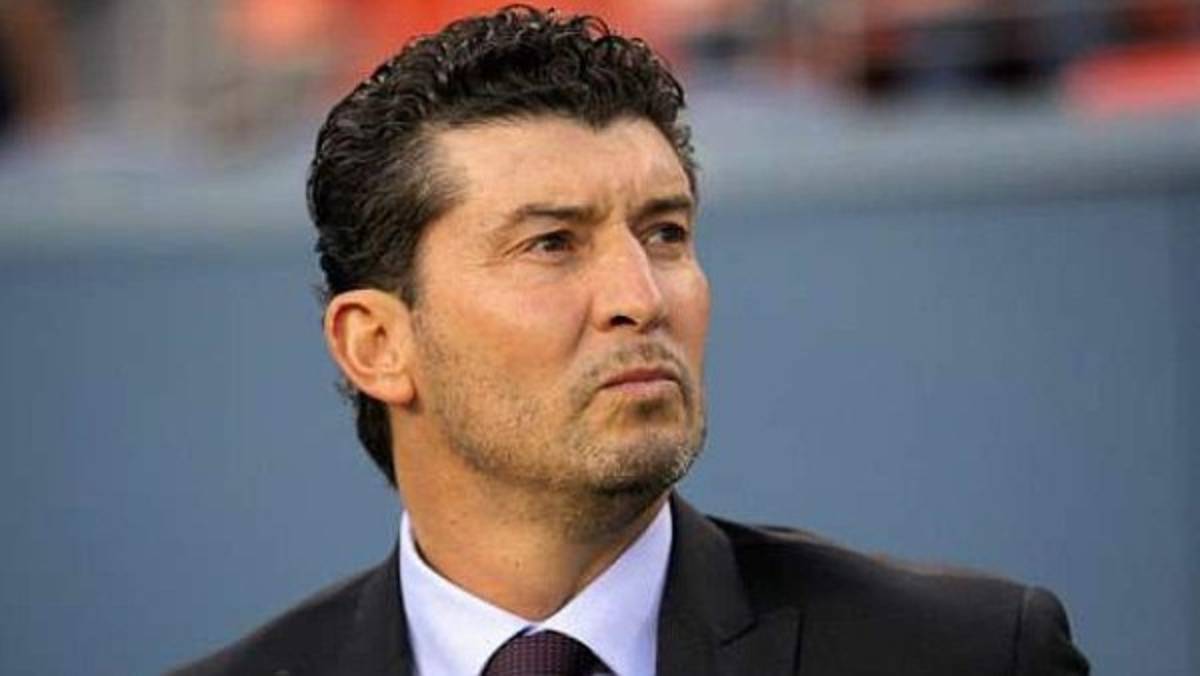 Mundialistas, interinatos y pruebas: Los 27 entrenadores que ha tenido Chivas en la era de Jorge Vergara