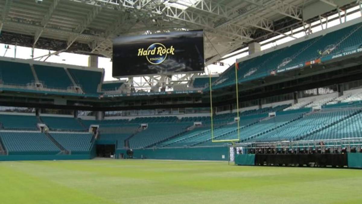¡HASTA CON PISCINA! Así es el Hard Rock Stadium donde jugará el Barcelona contra el Real Madrid