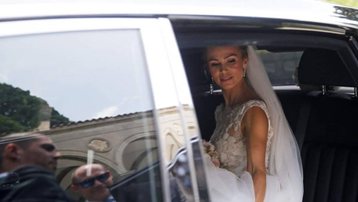 Boda de Víctor Valdés estuvo rodeada de ex jugadores del Barcelona