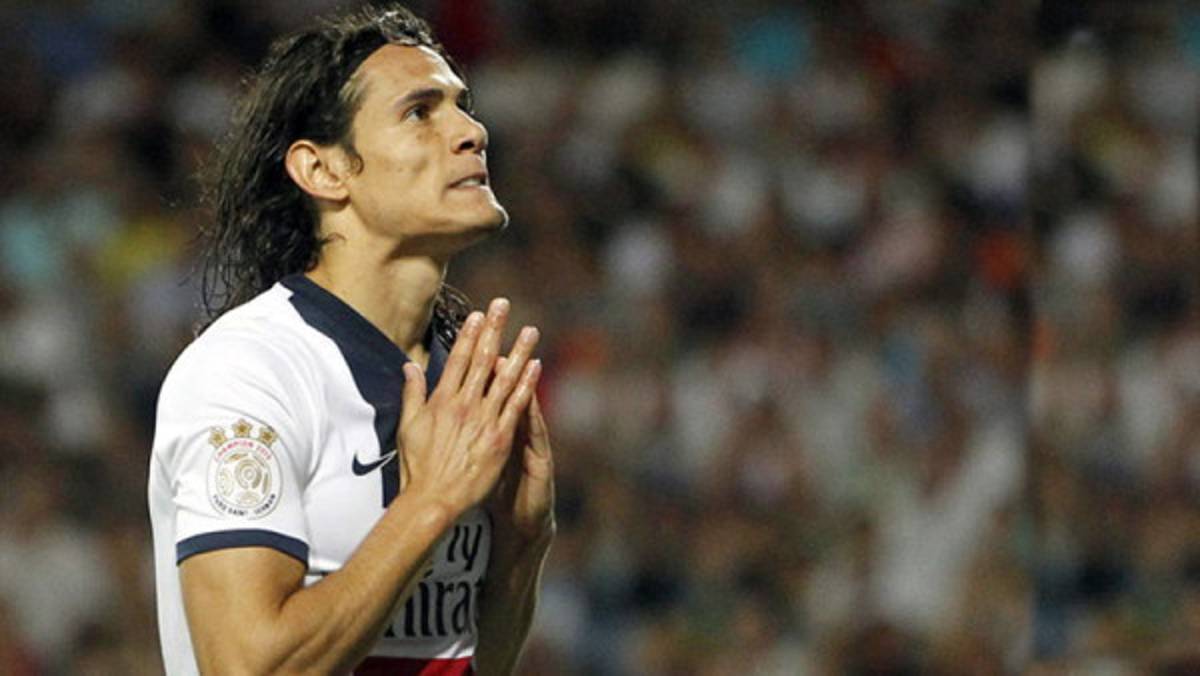 Laurent Blanc: 'La lesión de Cavani no es muy grave”