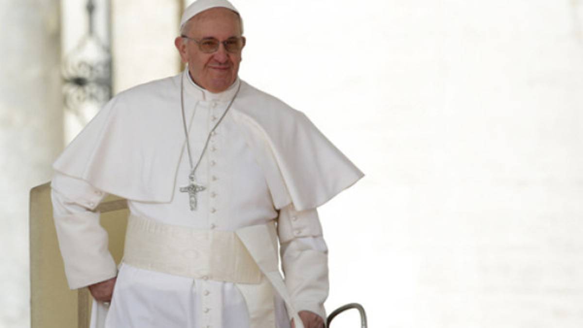 Messi, Mascherano y Sandro Rosell invitan al Papa Francisco al Camp Nou