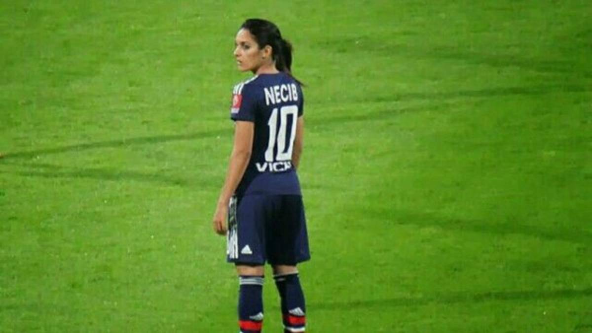 ¡Belleza francesa! Louisa Nécib la guapa ex futbolista gala que enamora a cualquiera