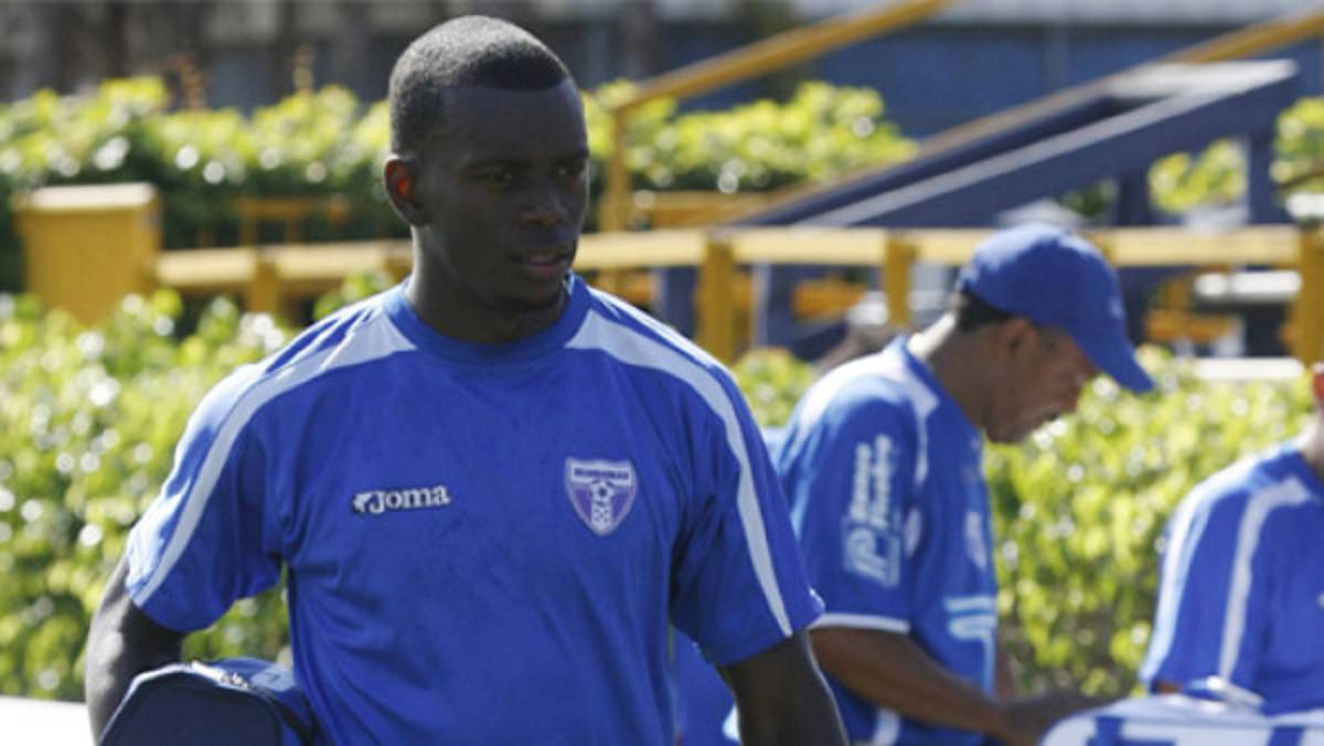 Erick Norales se va a Inglaterra