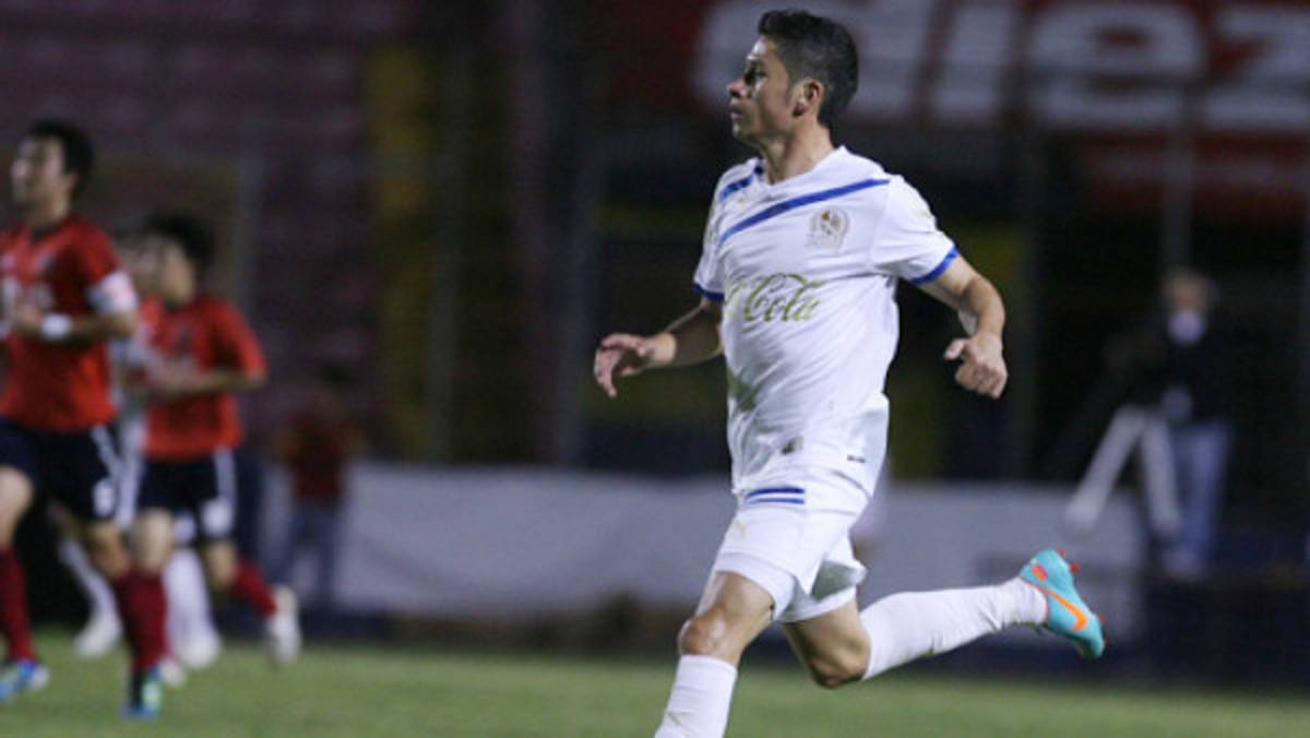 VIDEO: Jairo Puerto debutó con gol en el Olimpia