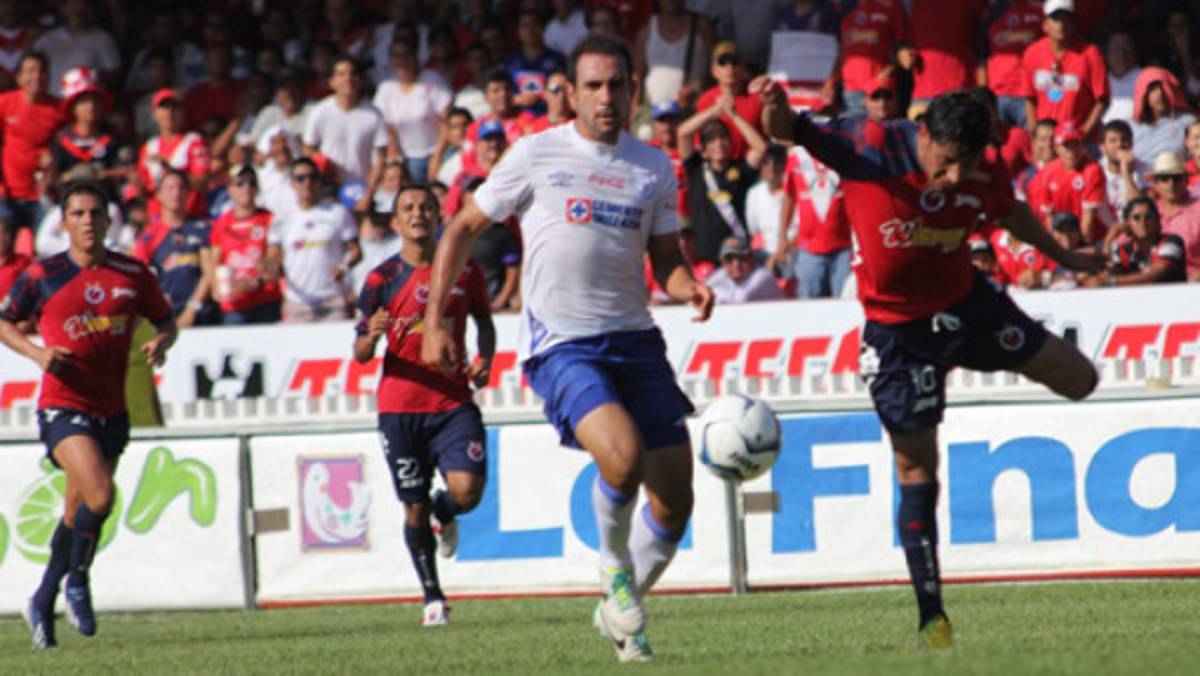 VIDEO: En México se marcó uno de los autogoles más tontos del fútbol