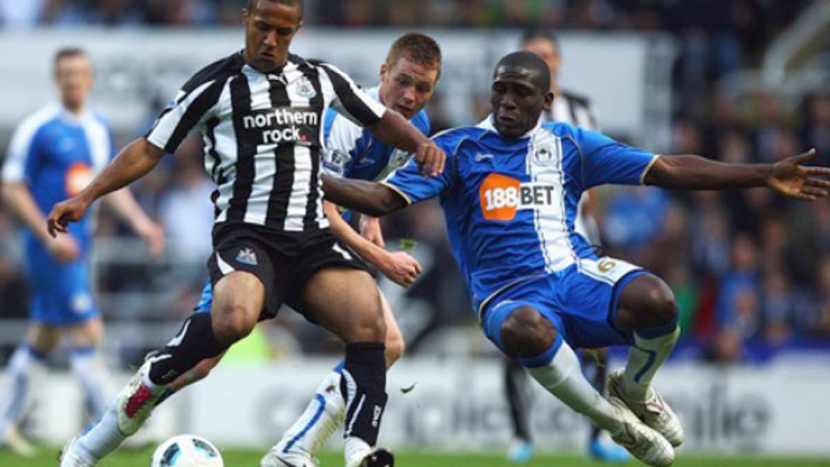 Newcastle amargó al Wigan con el empate