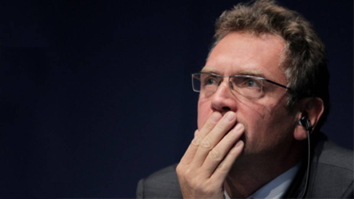 Fifa anuncia suspensión de involucrados en venta de votos