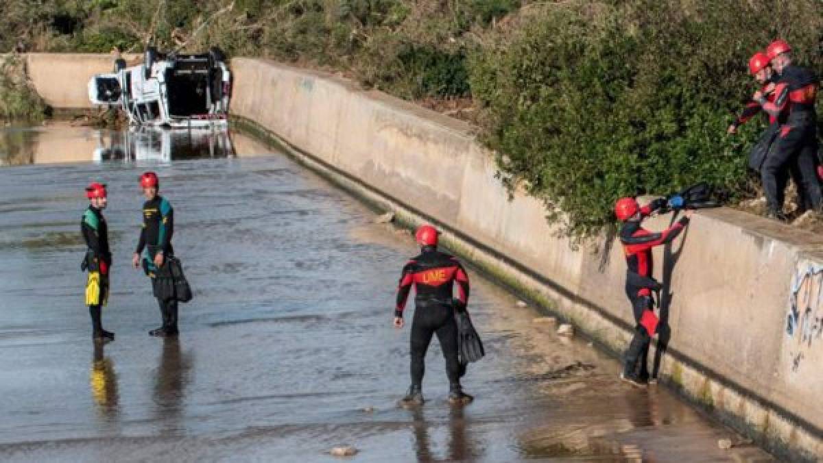 Ejemplar: Así ayuda Rafa Nadal en Mallorca tras inundaciones