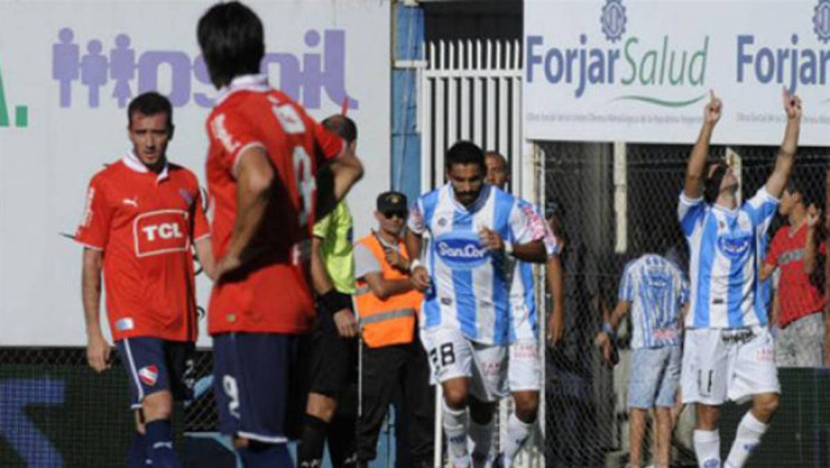 Independiente roza el infierno en la Liga de Argentina