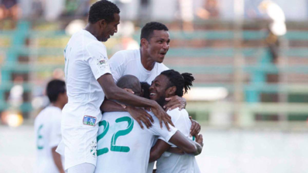 Platense se hace fuerte en casa y hunde al Savio