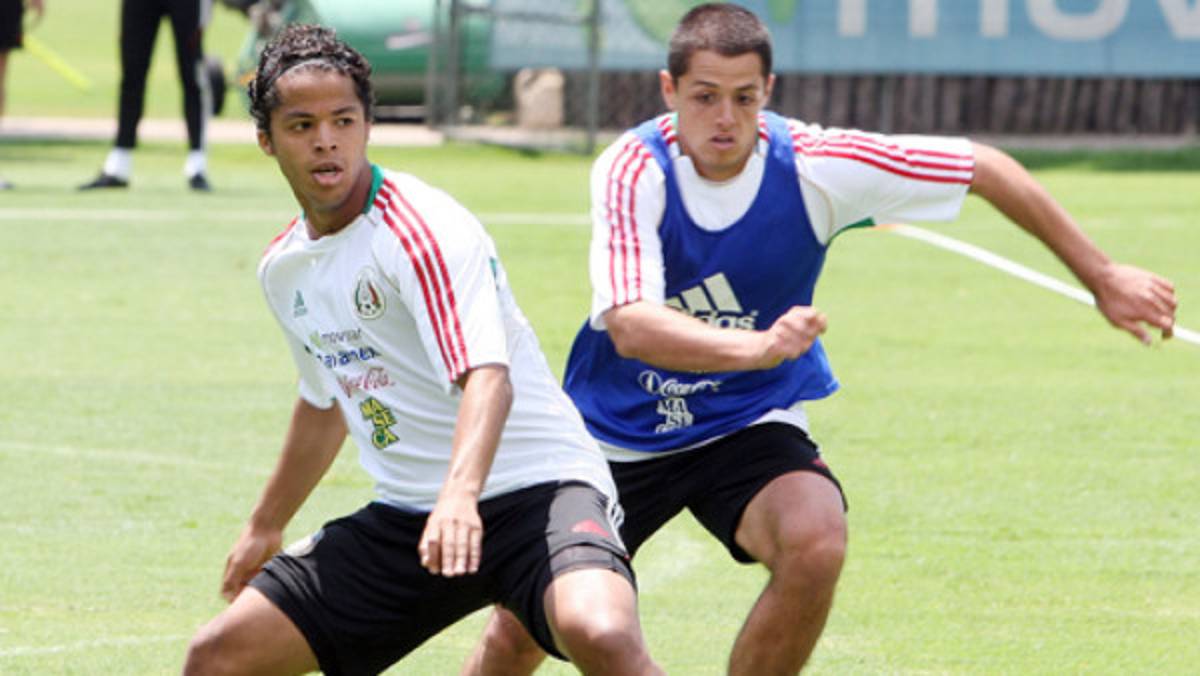 'Chicharito', emocionado por su primera eliminatoria