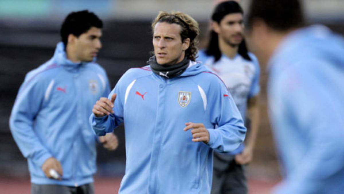 'Estoy contento en el Atlético': Forlán
