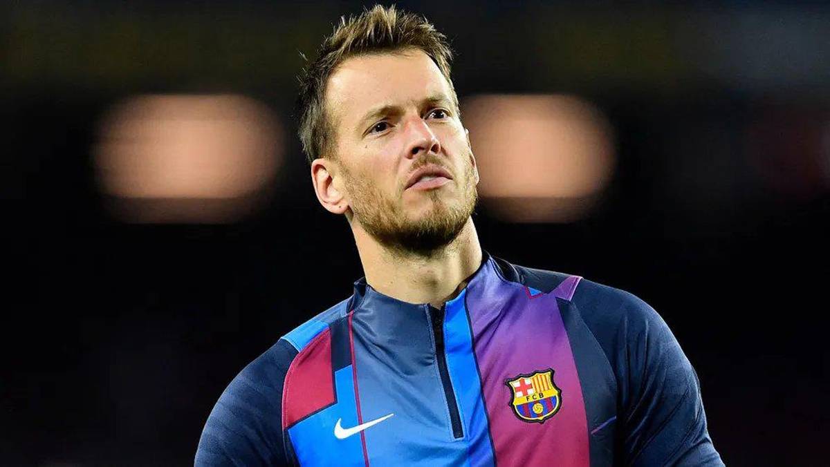 Salen a la luz los tremendos salarios de los jugadores del Barcelona: Sorpresa en el primer lugar y esto gana Lewandowski