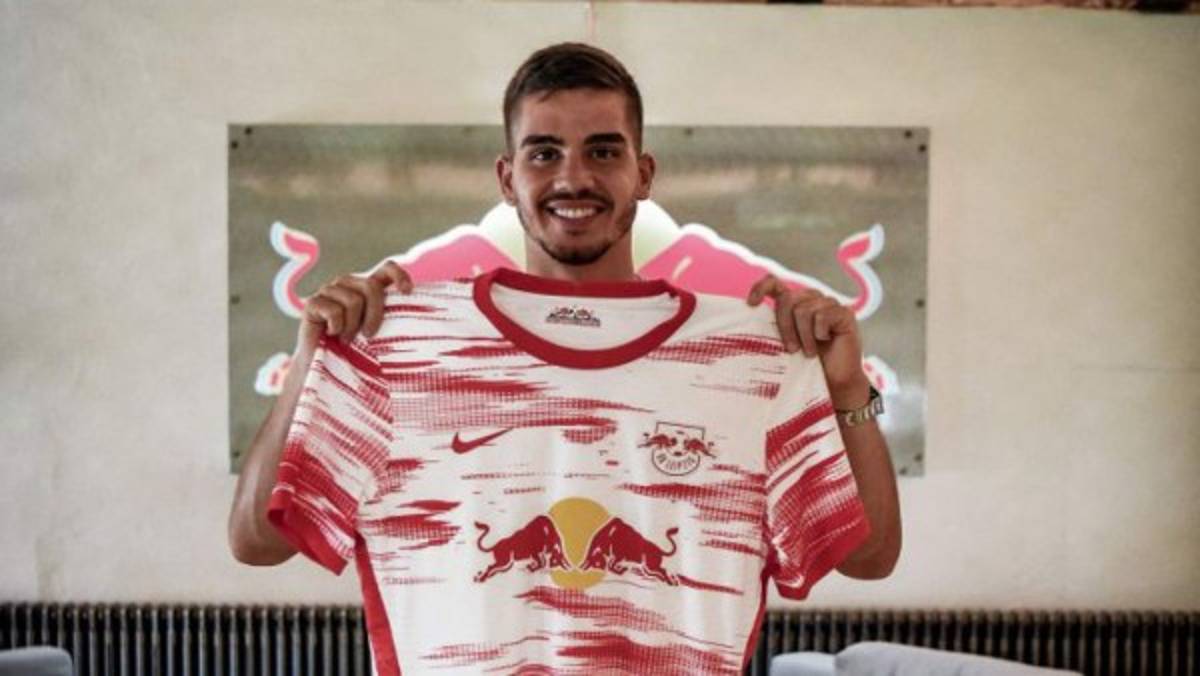 Mercado de fichajes: increíble oferta por Messi, bombazo de James Rodríguez y giro inesperado por Mbappé  